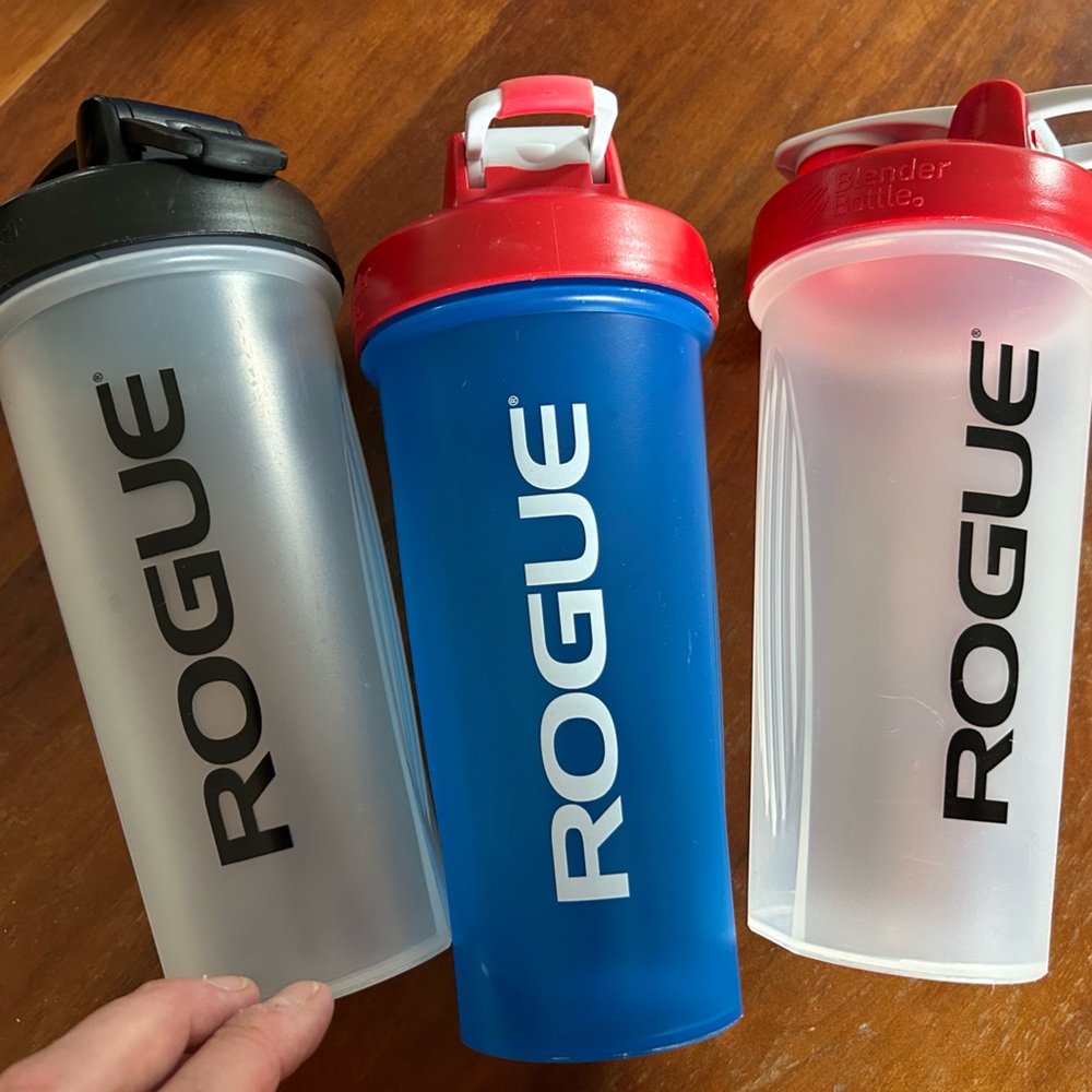 Rogue Classic Blender Bottles, 28 oz. (Lot of 3)